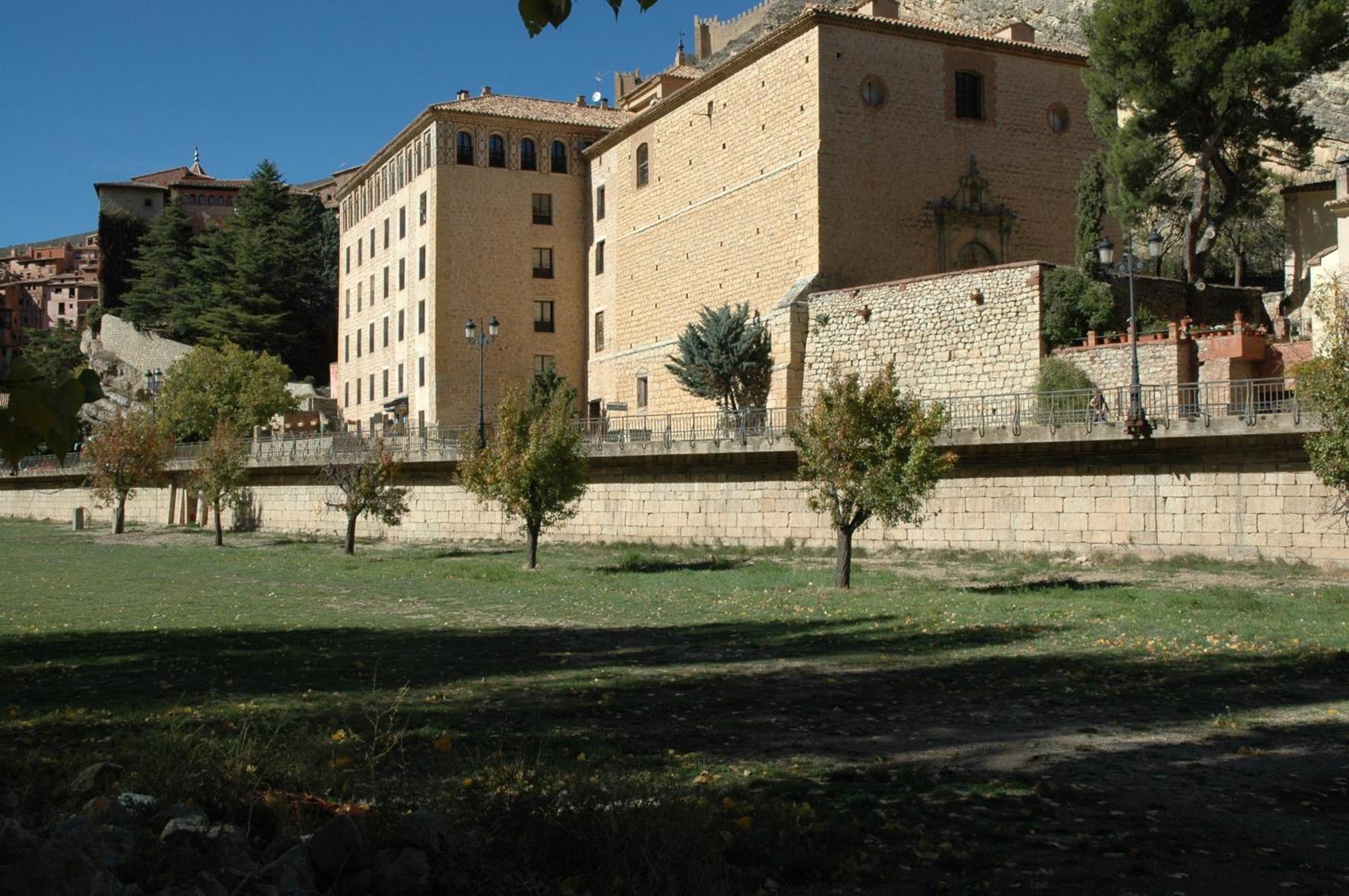 Hotel Arabia Albarracin Bagian luar foto